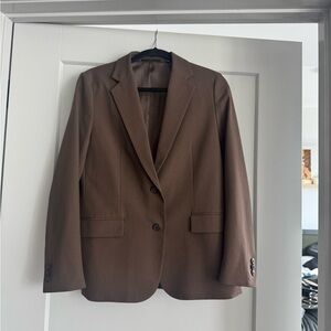 Classic Brown Blazer Uniqlo